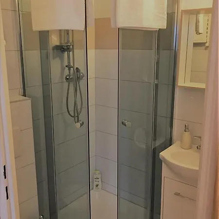 Apartmanhotel Rezydent 3*