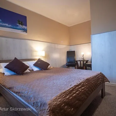 Apartmanhotel Rezydent 3*