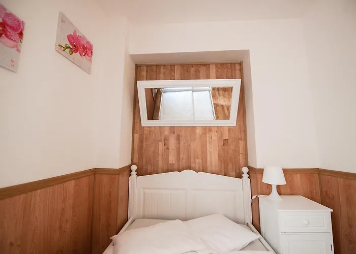 Rezydent 公寓式酒店